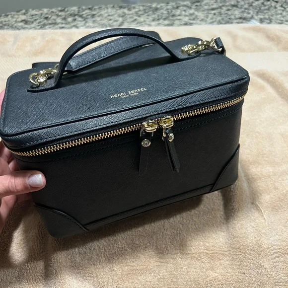 henri bendel | Bags | Henri Bendel Black West 57th Train